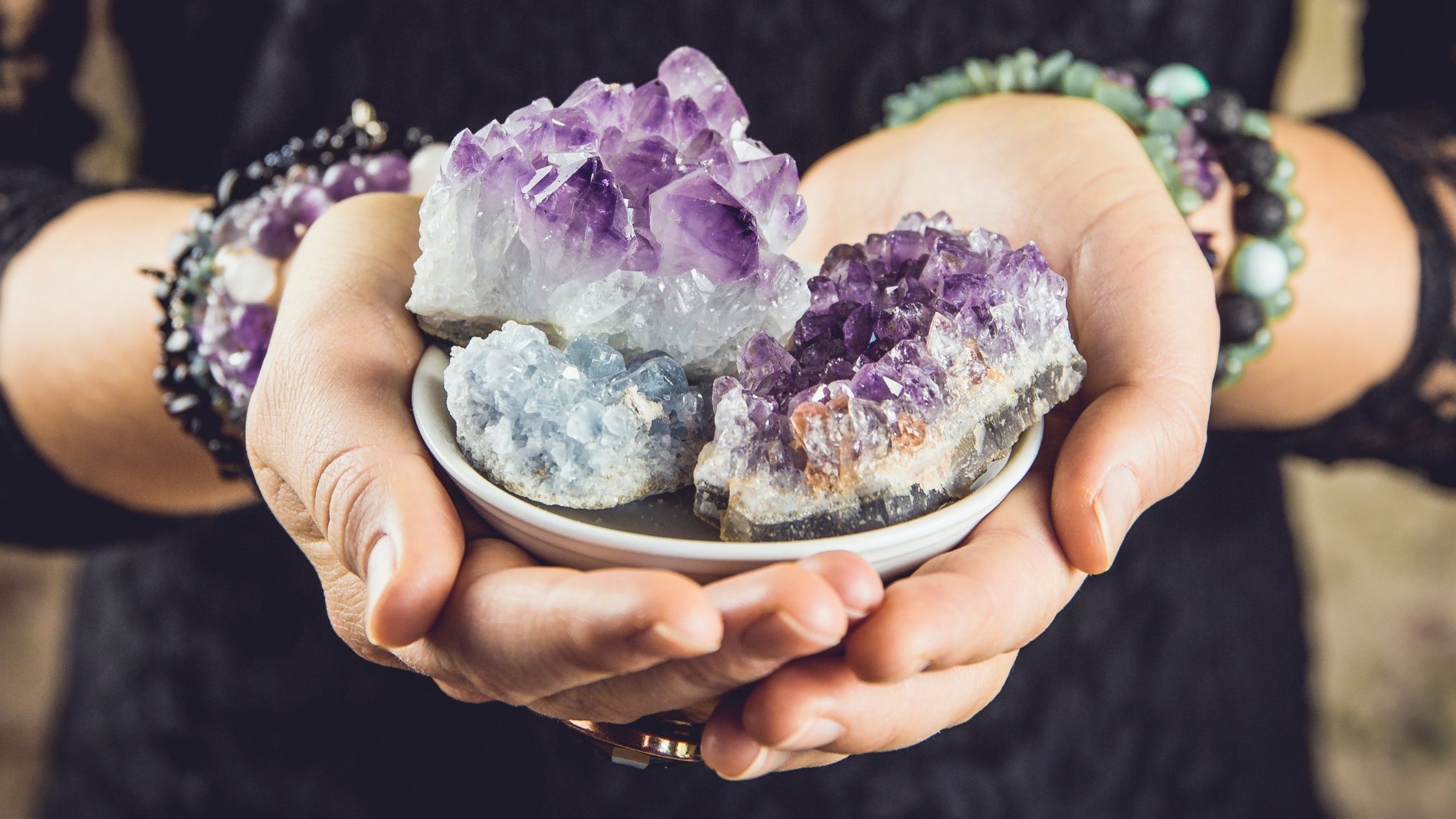 How To Manifest With Crystals and Crystal Jewelry. A Step By Step